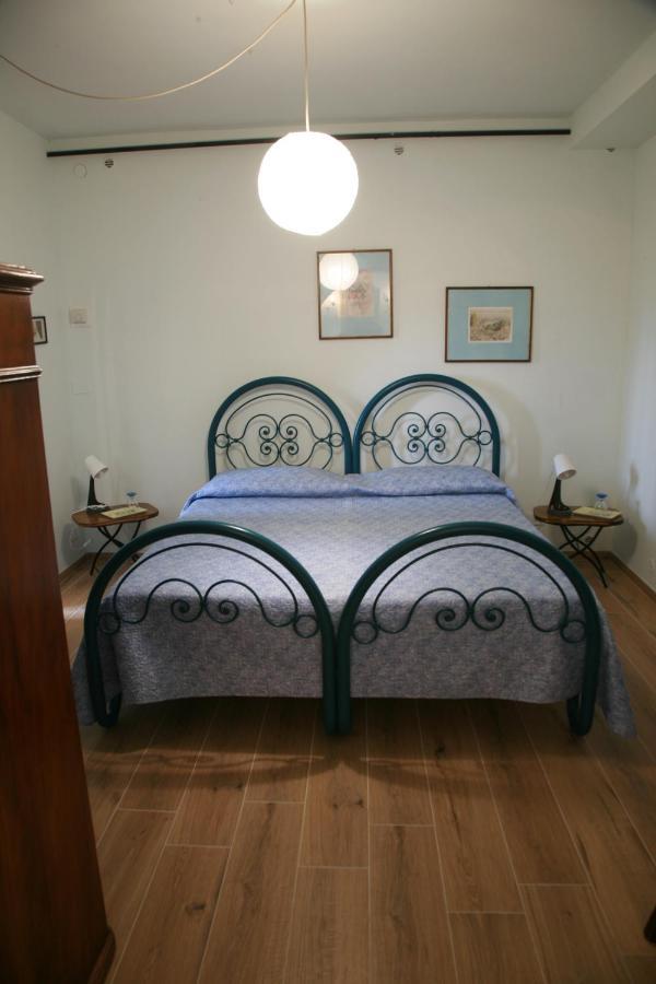 Bed And Breakfast Il Governatore Urbino Luaran gambar