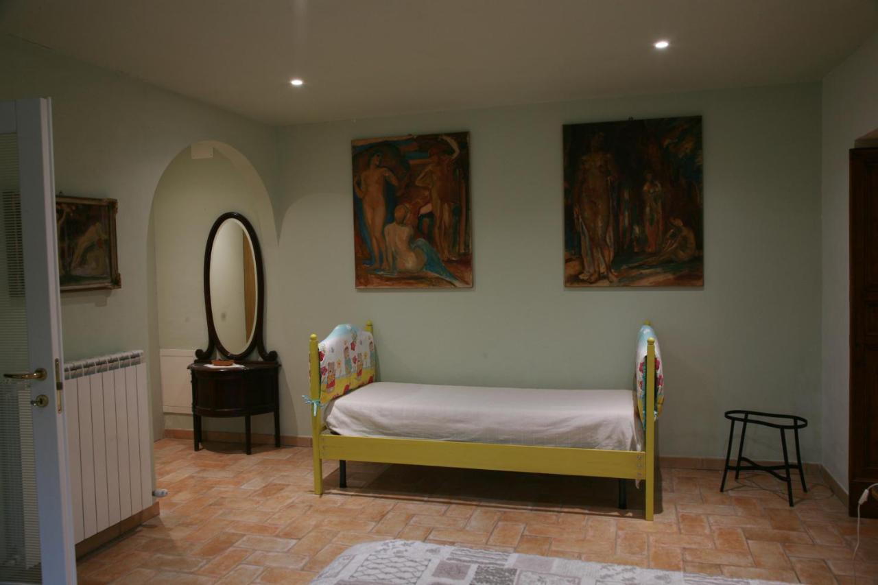 Bed And Breakfast Il Governatore Urbino Luaran gambar