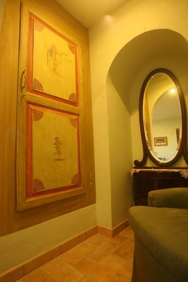 Bed And Breakfast Il Governatore Urbino Luaran gambar