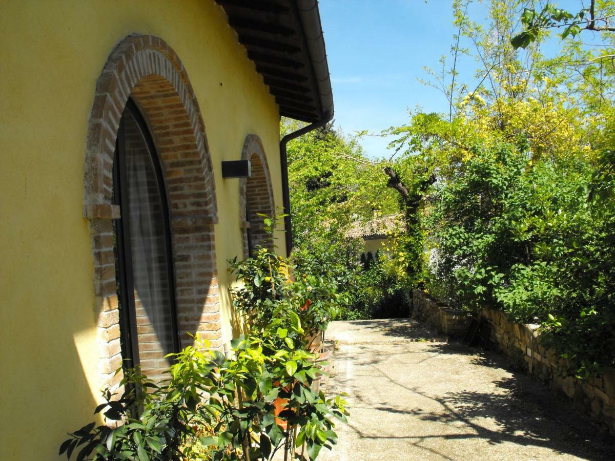 Bed And Breakfast Il Governatore Urbino Luaran gambar